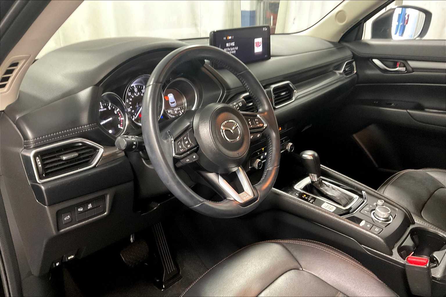 2022 Mazda CX-5 2.5 S Preferred Package - Photo 8