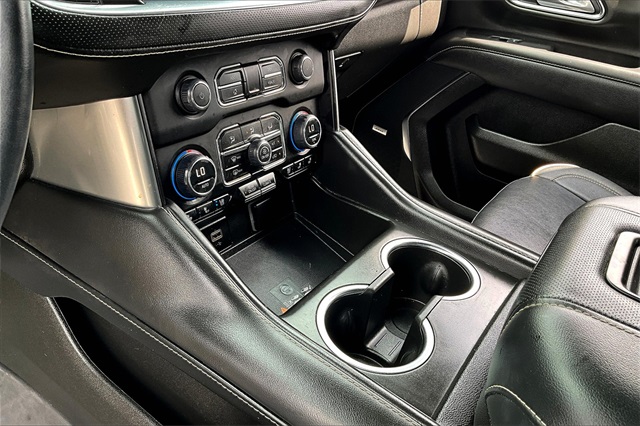 2023 Chevrolet Suburban Premier - Photo 20