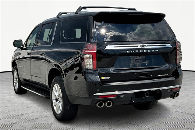 2023 Chevrolet Suburban Premier - Photo 4
