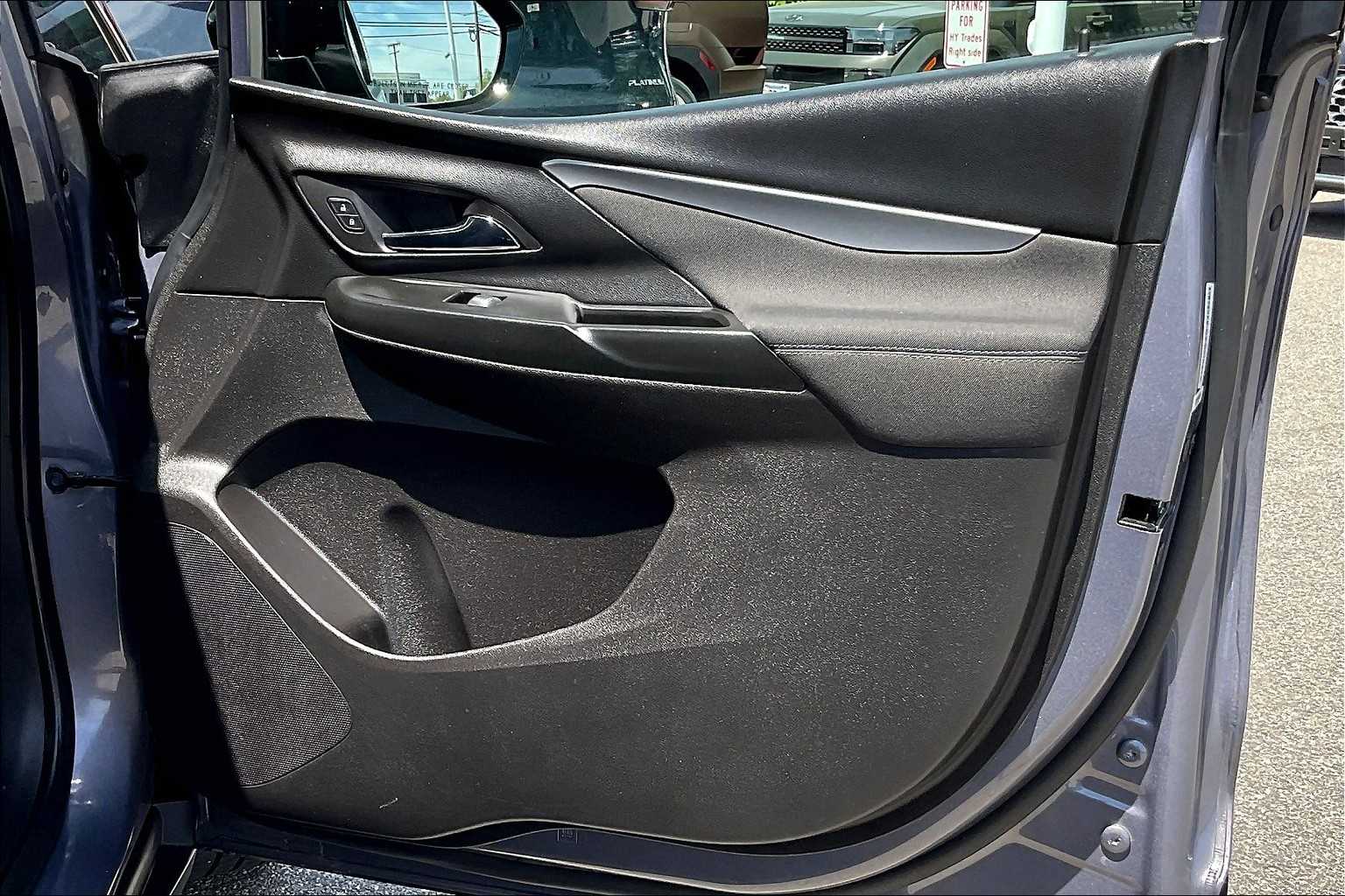 2023 Chevrolet Bolt EV 1LT - Photo 12