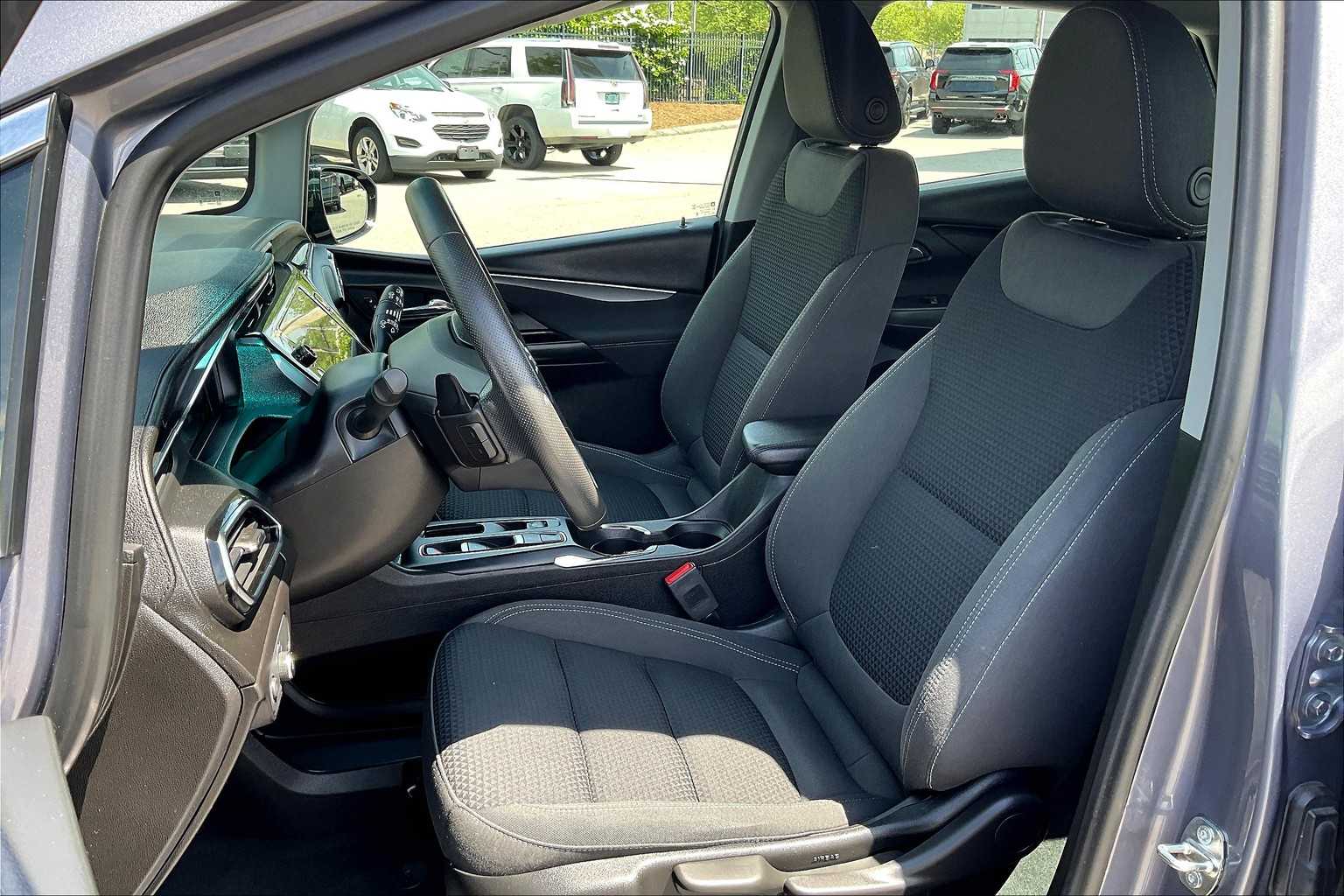 2023 Chevrolet Bolt EV 1LT - Photo 10