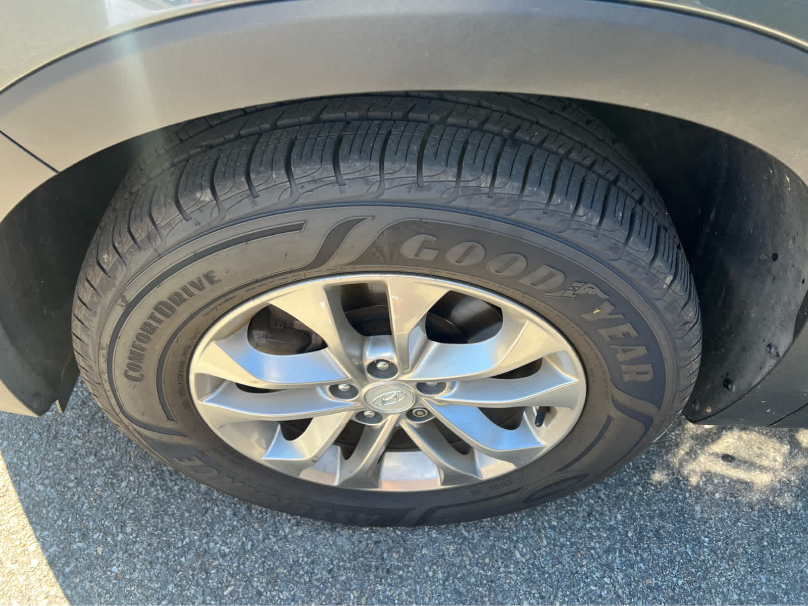2020 Hyundai Santa Fe SE - Photo 14