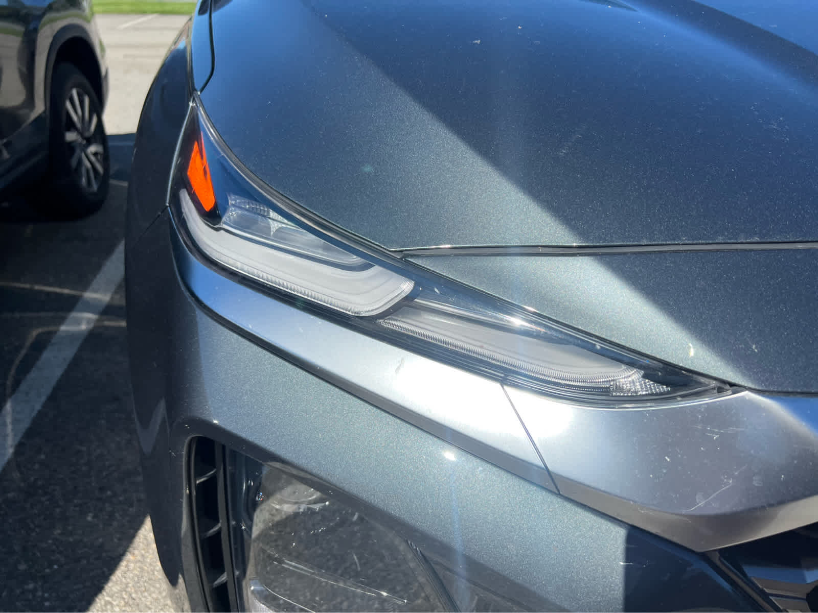 2020 Hyundai Santa Fe SE - Photo 2