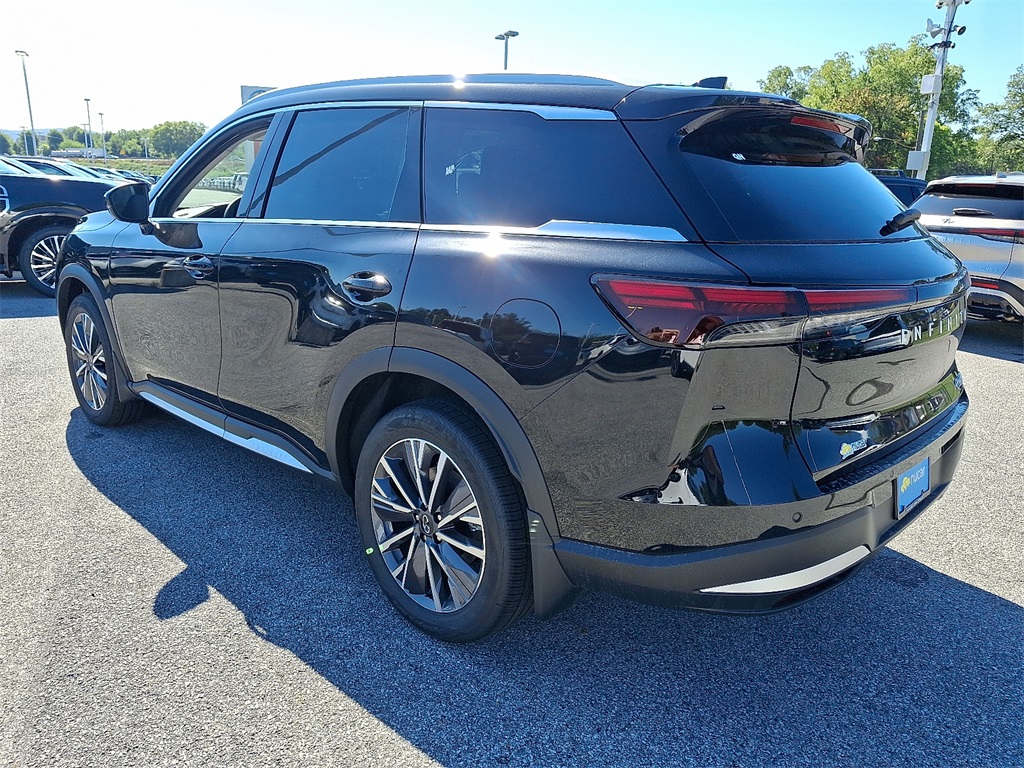 2026 INFINITI QX60 LUXE - Photo 3