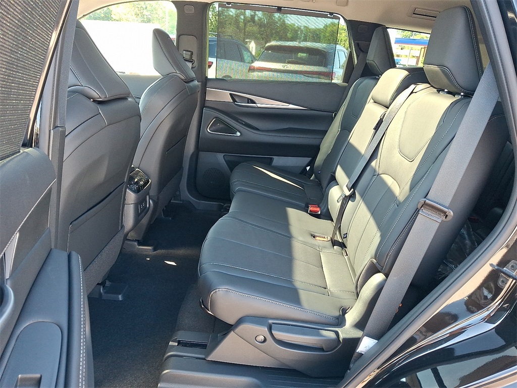 2026 INFINITI QX60 LUXE - Photo 6