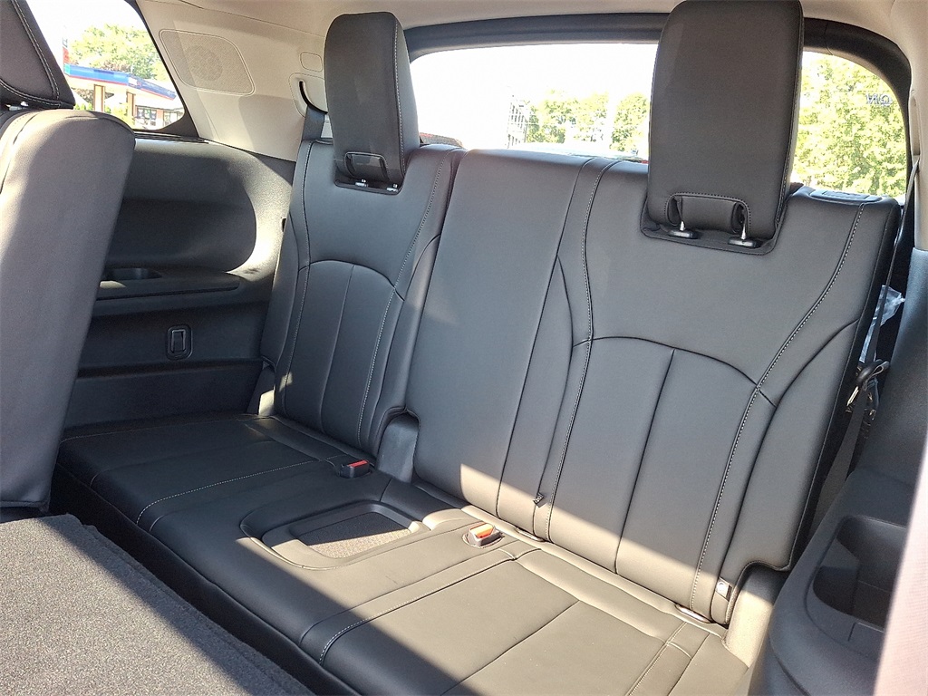 2026 INFINITI QX60 LUXE - Photo 7