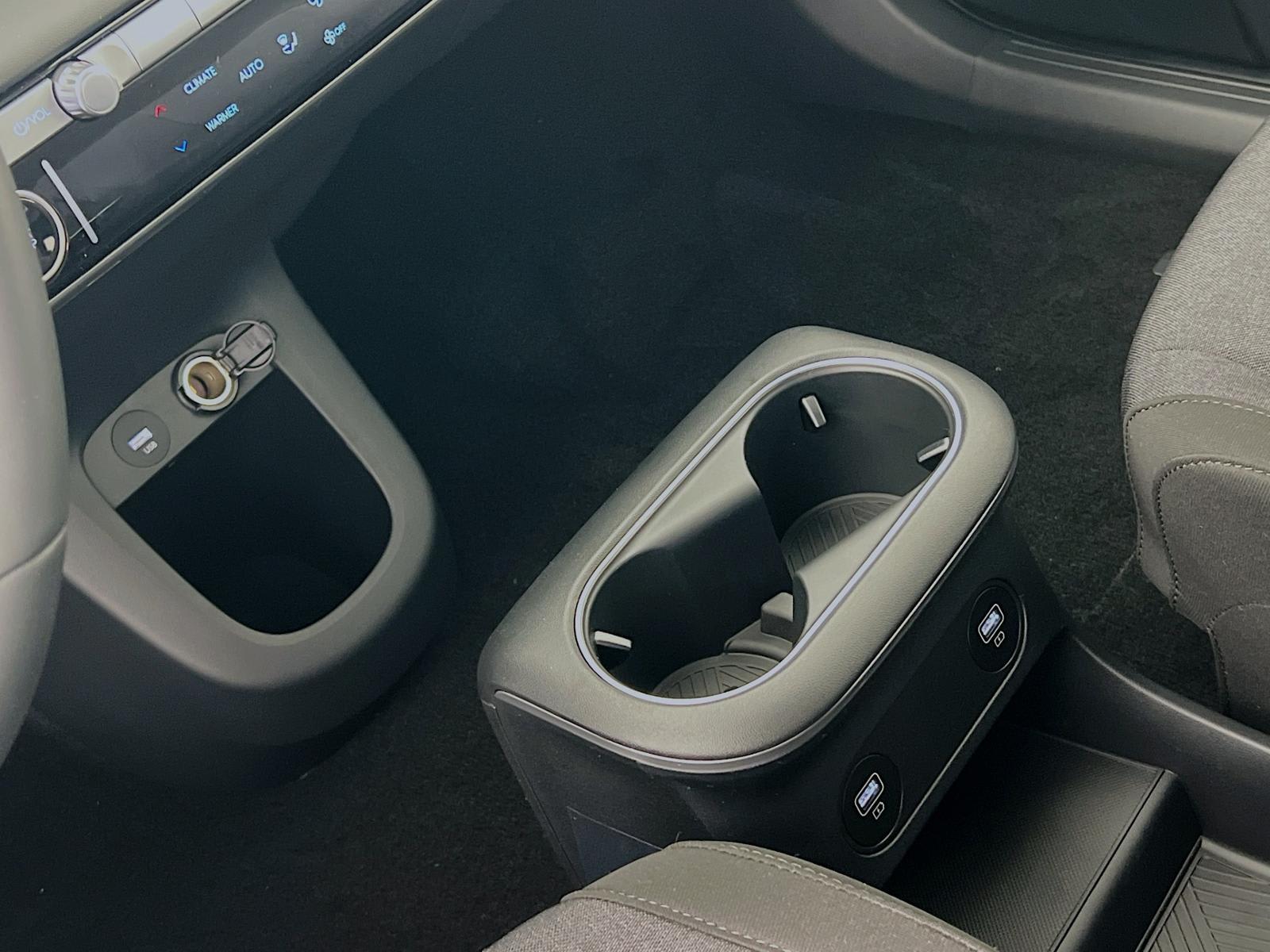 2023 Hyundai IONIQ 5 SE - Photo 17