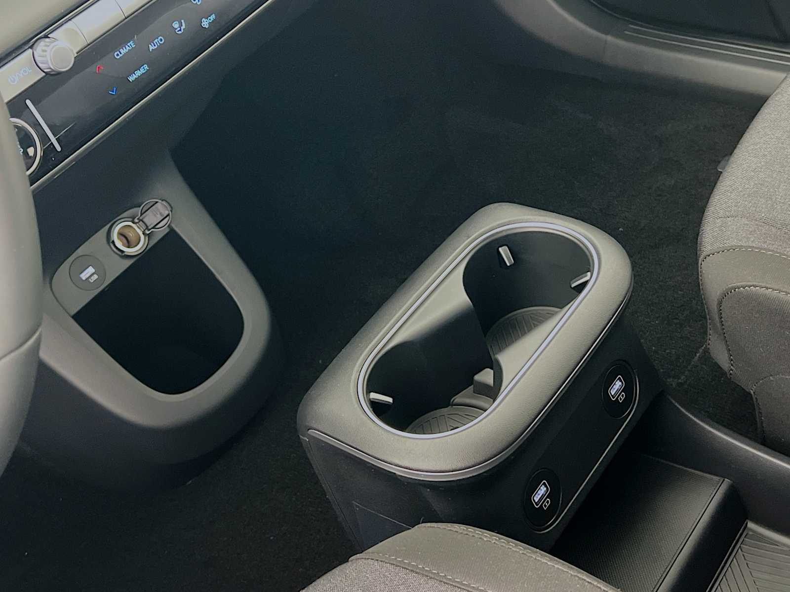2023 Hyundai IONIQ 5 SE - Photo 18