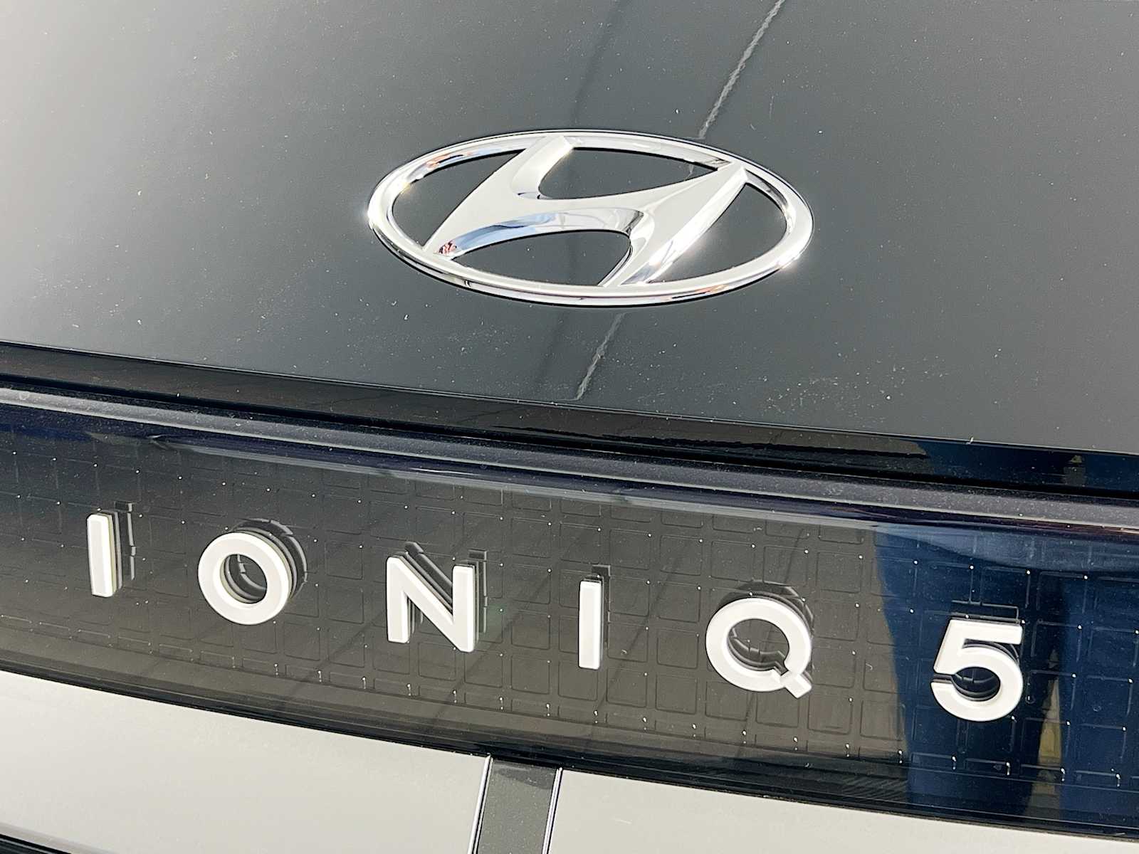 2023 Hyundai IONIQ 5 SE - Photo 25