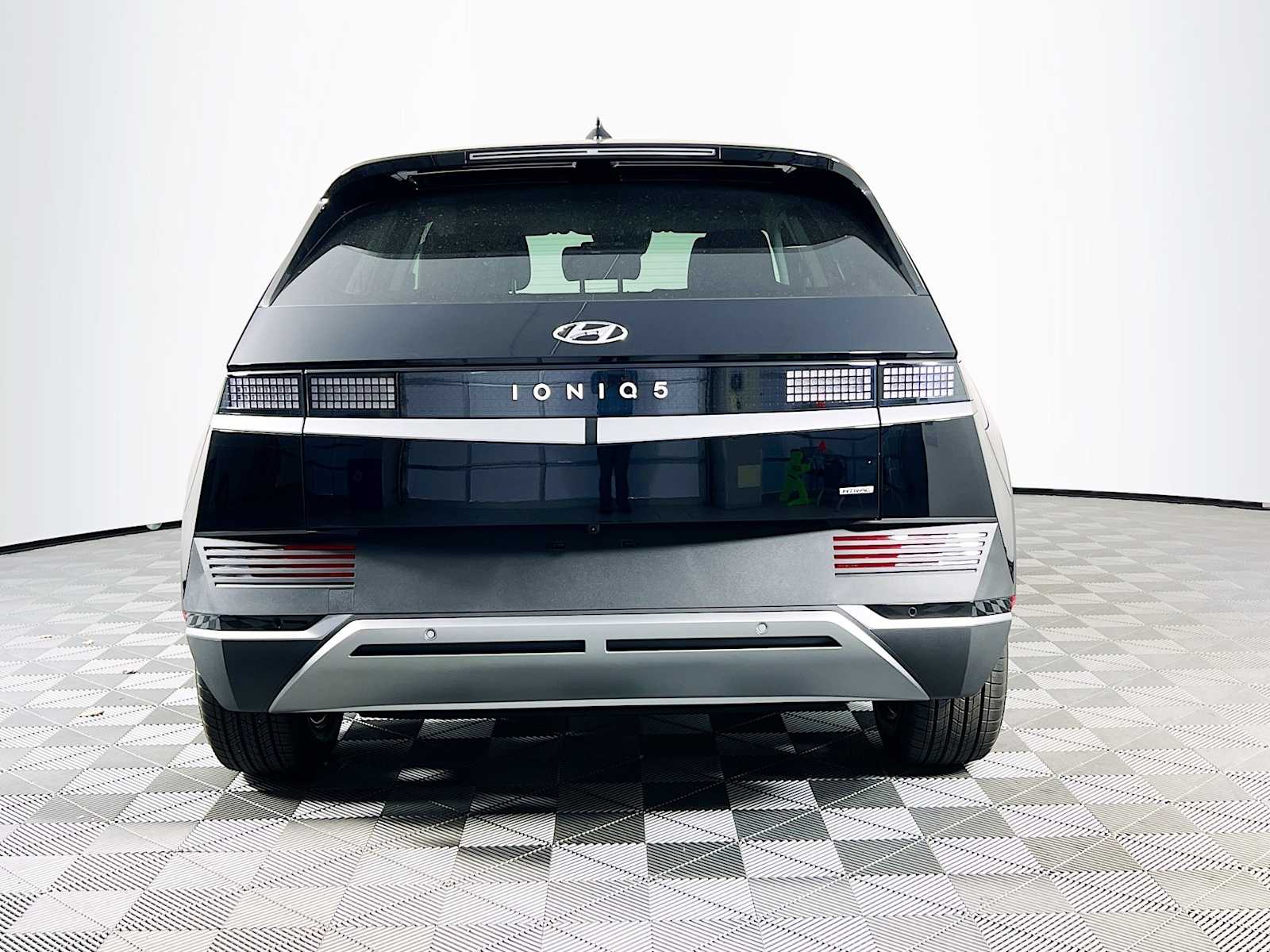 2023 Hyundai IONIQ 5 SE - Photo 7