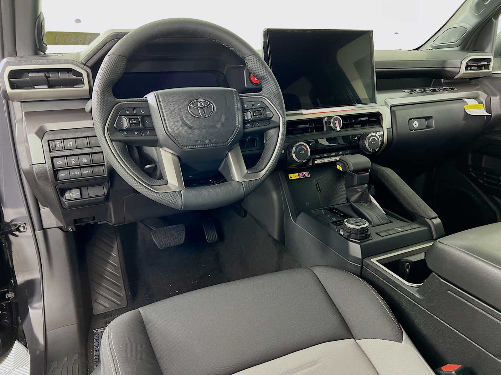 2025 Toyota Tacoma TRD Off Road - Photo 6