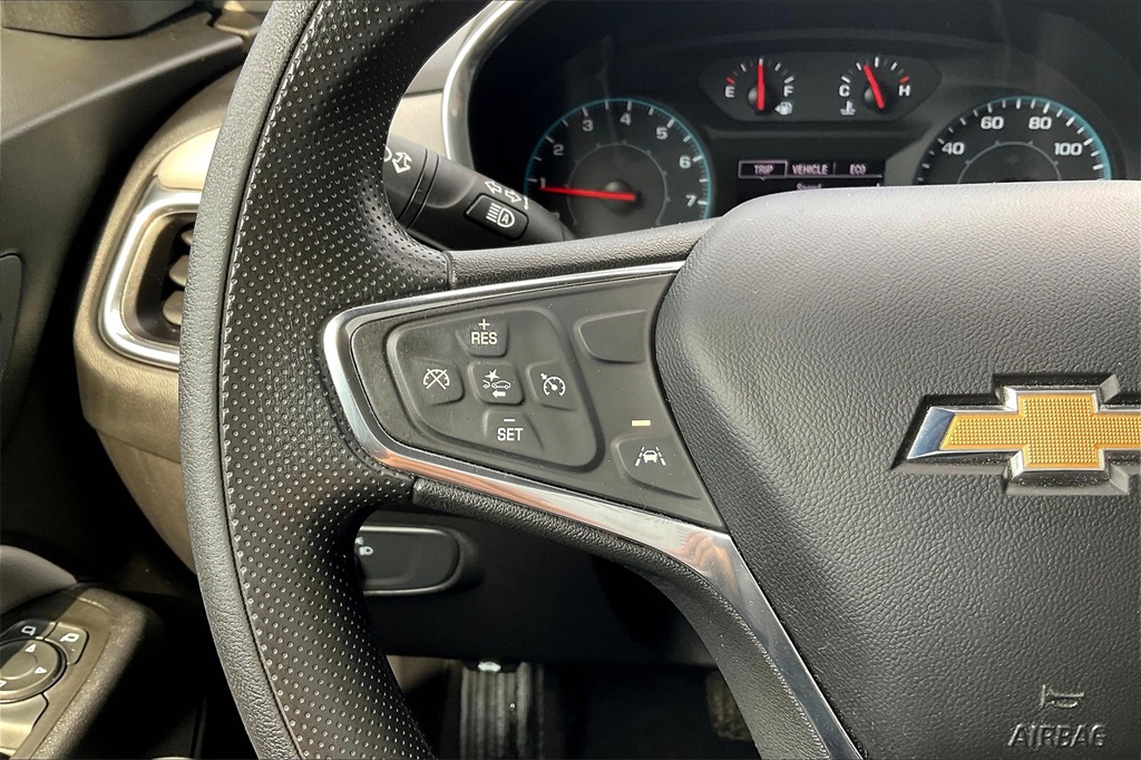 2021 Chevrolet Equinox LS - Photo 22