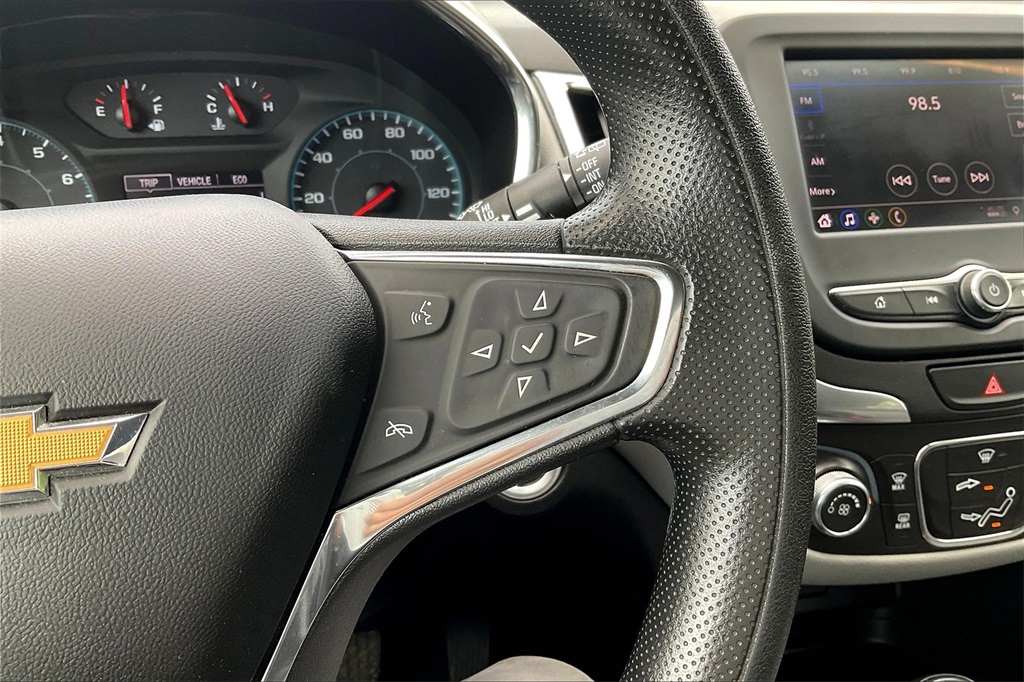 2021 Chevrolet Equinox LS - Photo 23