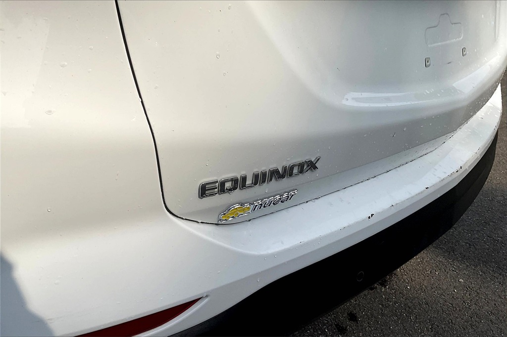 2021 Chevrolet Equinox LS - Photo 27
