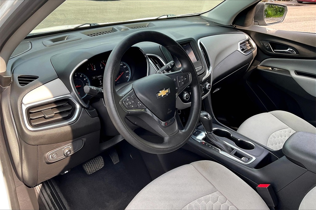 2021 Chevrolet Equinox LS - Photo 8