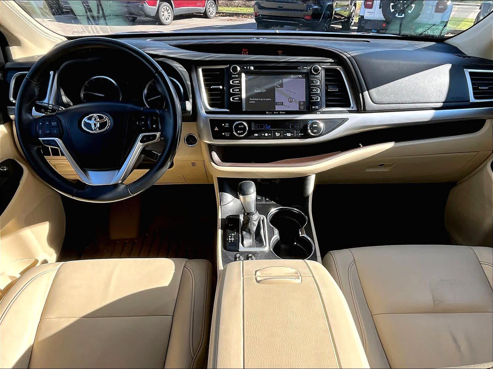 2017 Toyota Highlander XLE - Photo 22