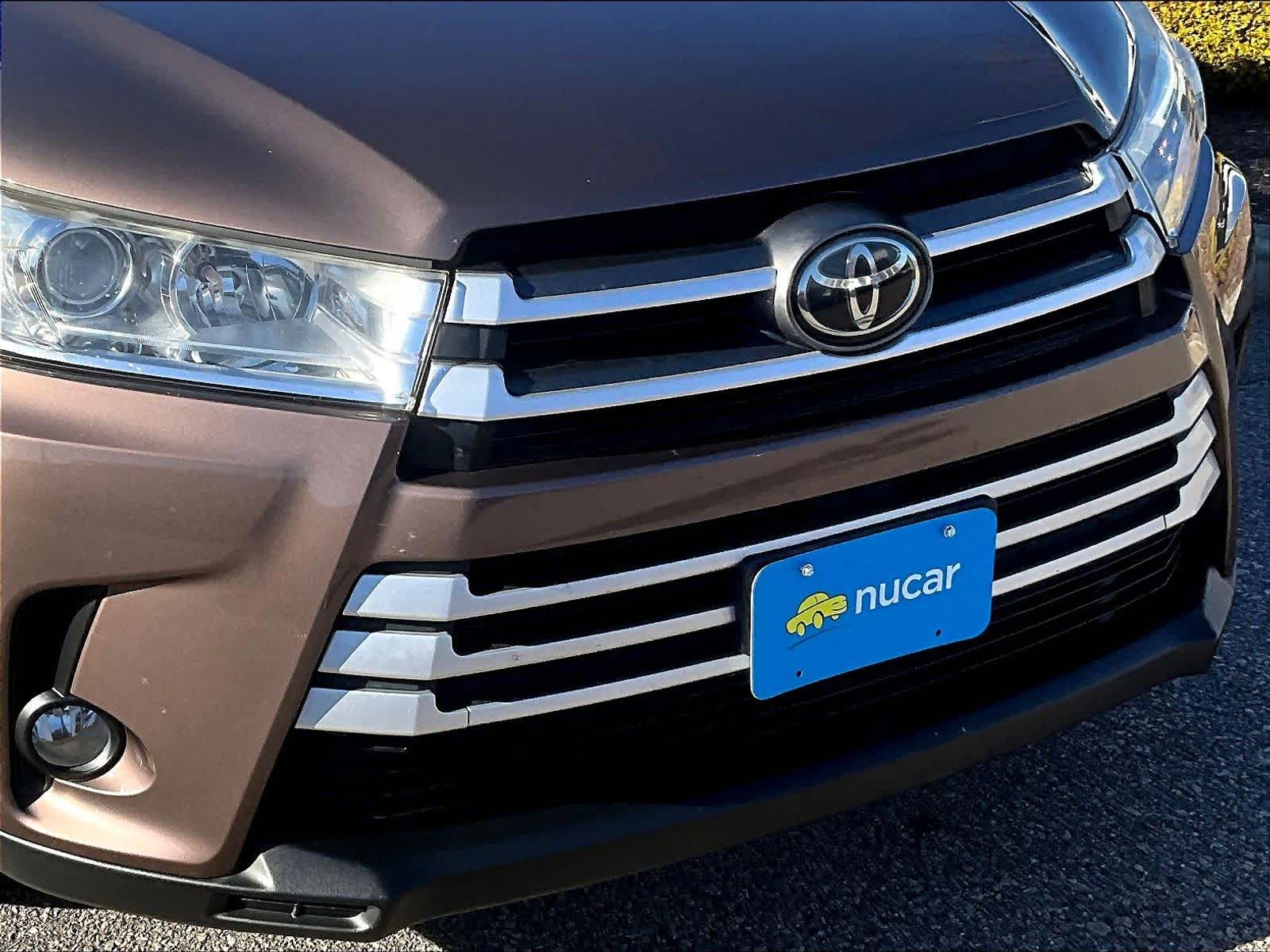 2017 Toyota Highlander XLE - Photo 32