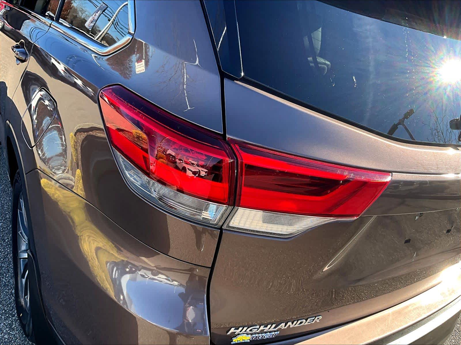 2017 Toyota Highlander XLE - Photo 34