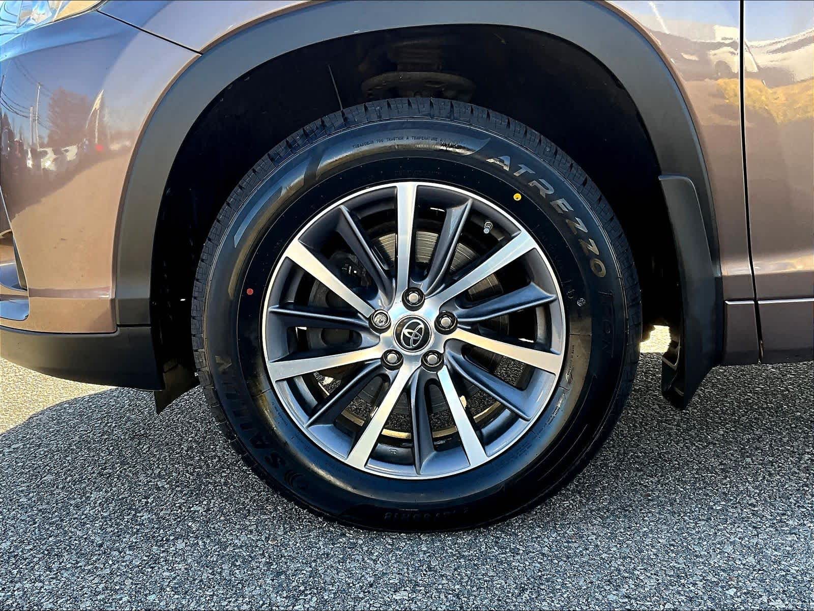 2017 Toyota Highlander XLE - Photo 7