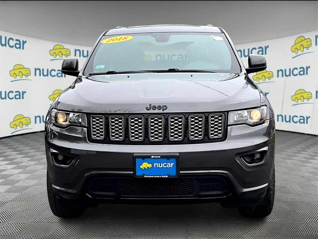 2018 Jeep Grand Cherokee Altitude - Photo 2