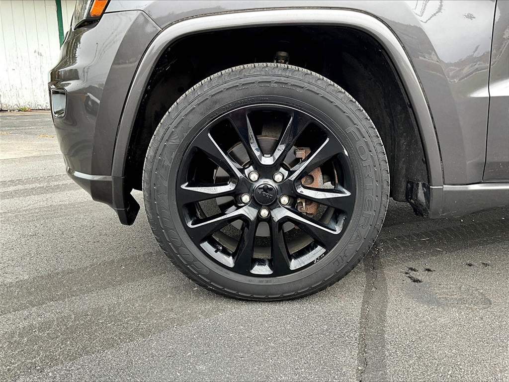 2018 Jeep Grand Cherokee Altitude - Photo 7