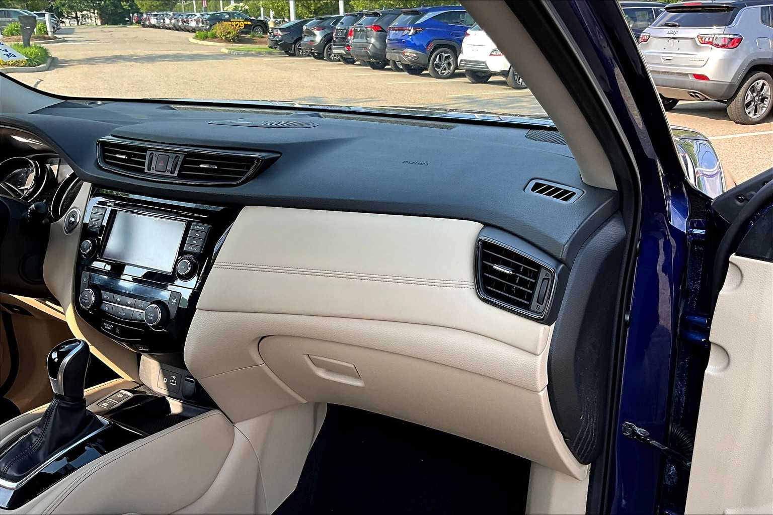 2020 Nissan Rogue SL - Photo 13