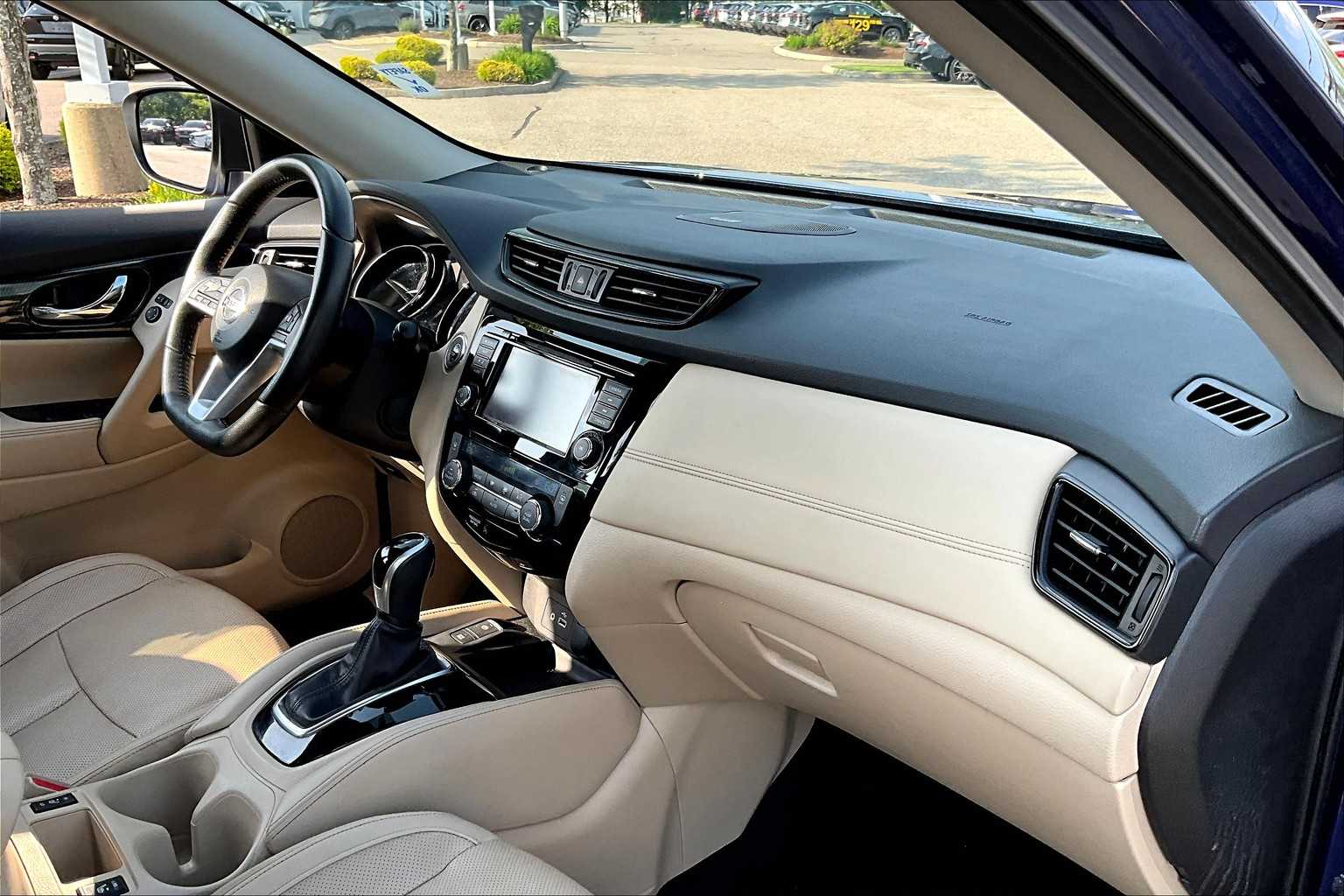 2020 Nissan Rogue SL - Photo 14