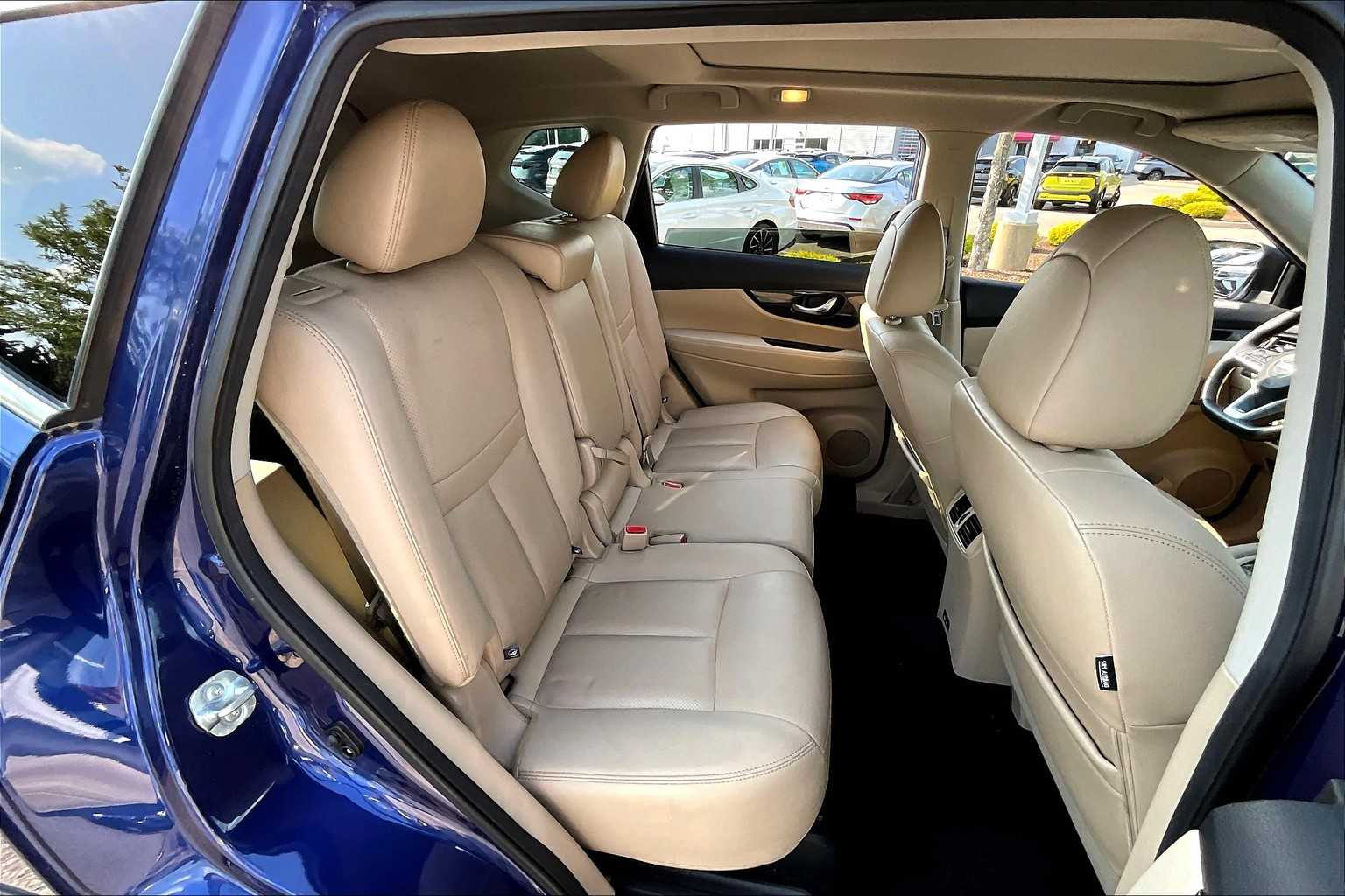 2020 Nissan Rogue SL - Photo 16