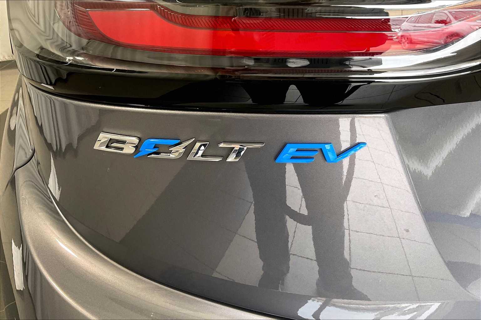 2023 Chevrolet Bolt EV 1LT - Photo 28