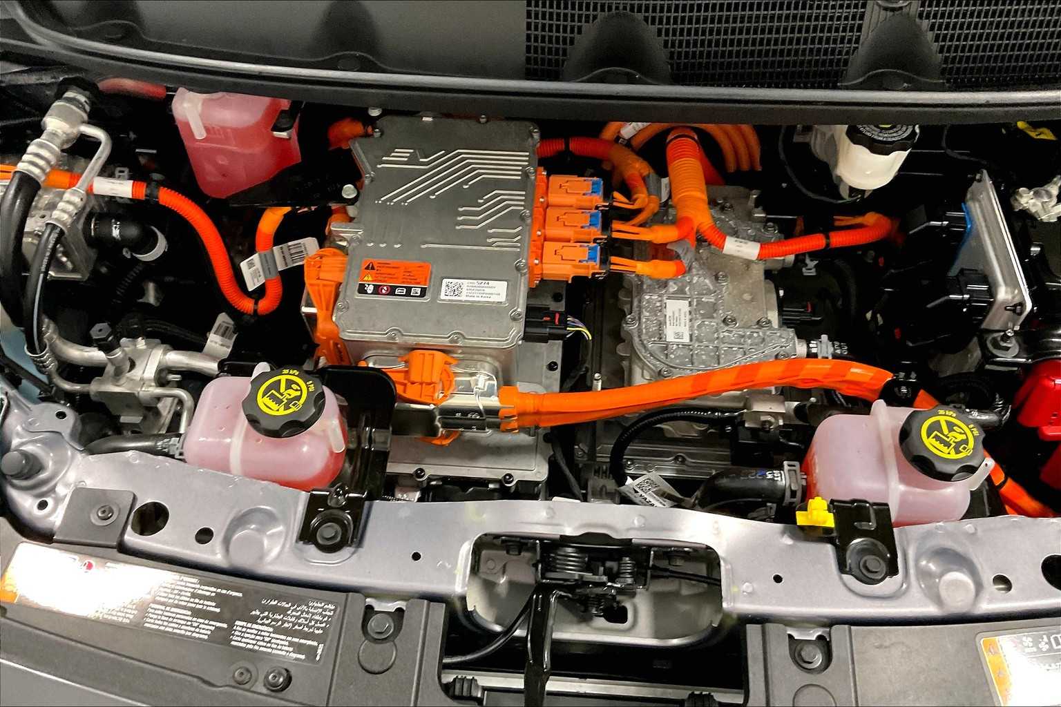 2023 Chevrolet Bolt EV 1LT - Photo 34