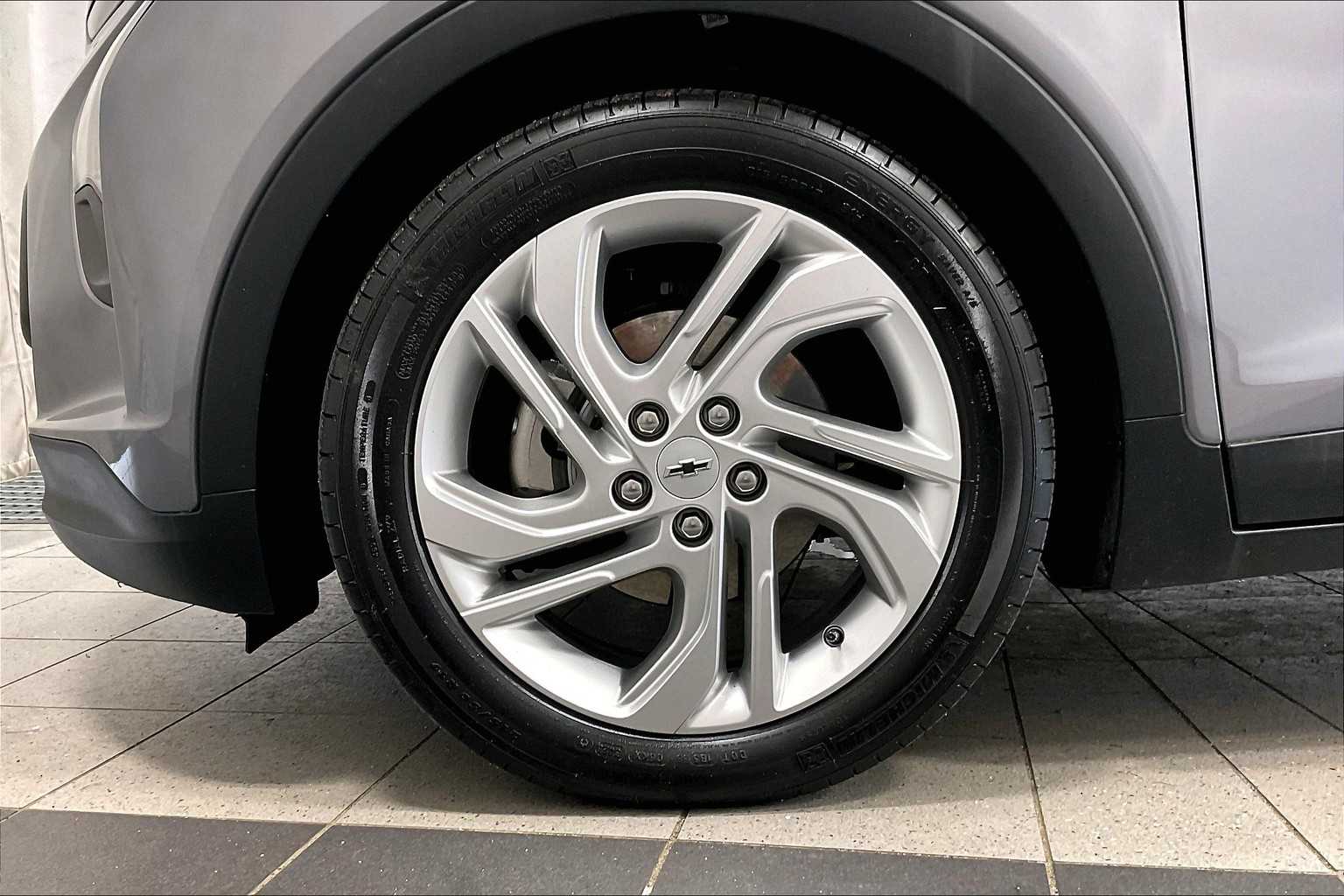 2023 Chevrolet Bolt EV 1LT - Photo 7