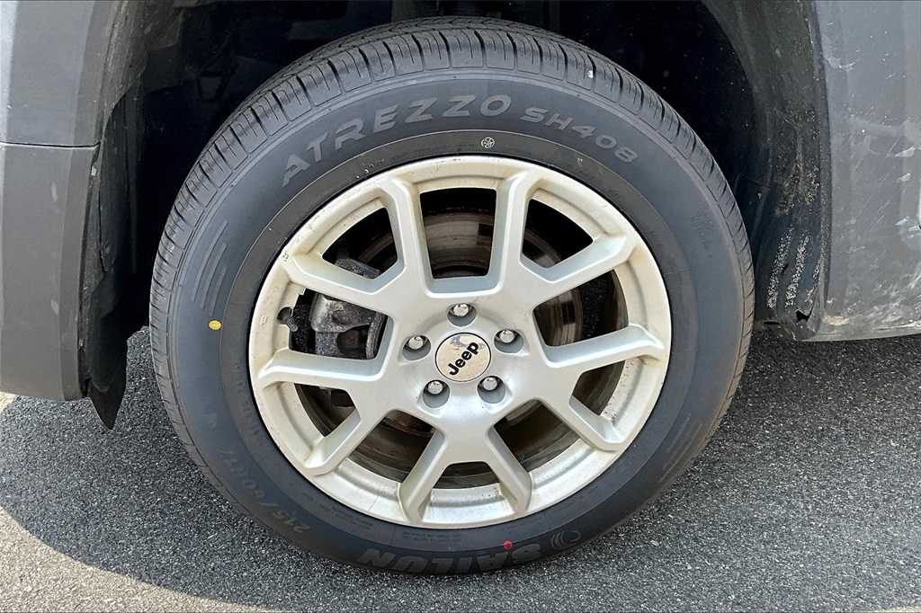 2022 Jeep Renegade Latitude - Photo 7
