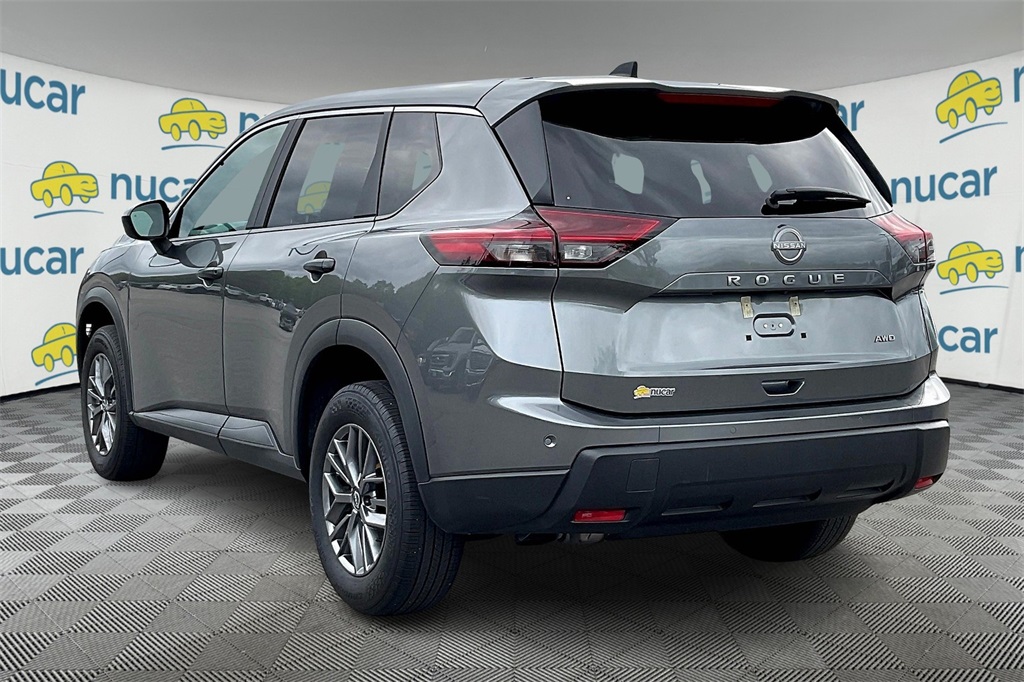 2024 Nissan Rogue S - Photo 4
