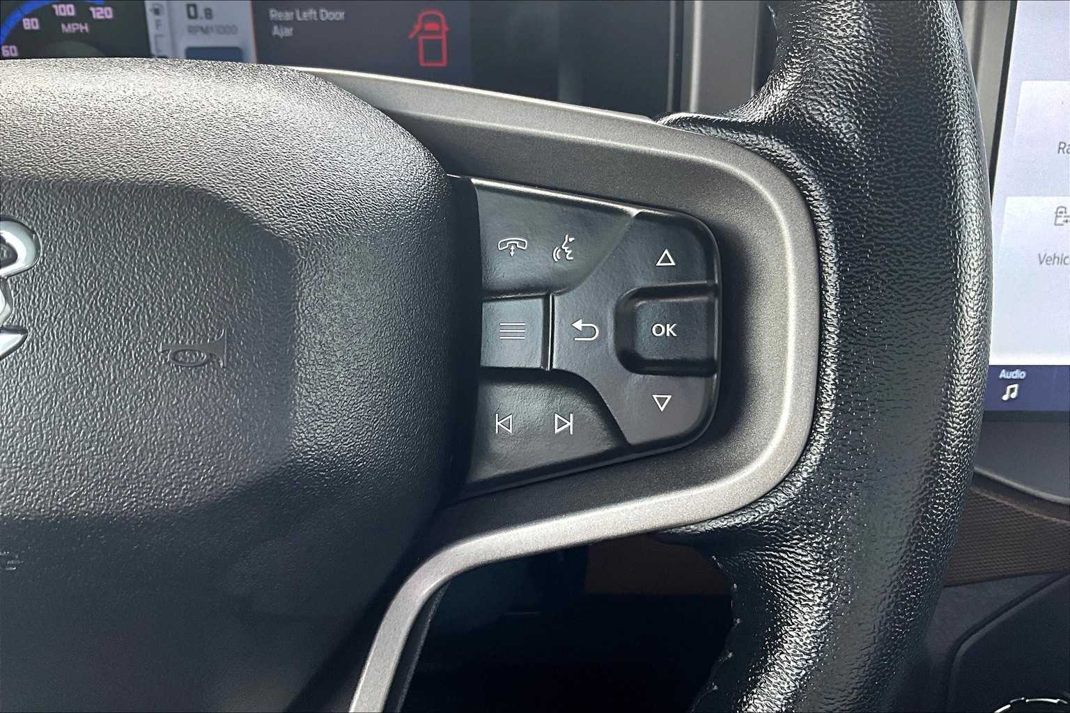 2023 Ford Bronco Outer Banks - Photo 24