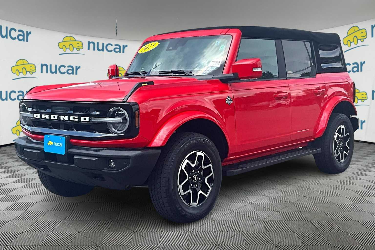 2023 Ford Bronco Outer Banks - Photo 3