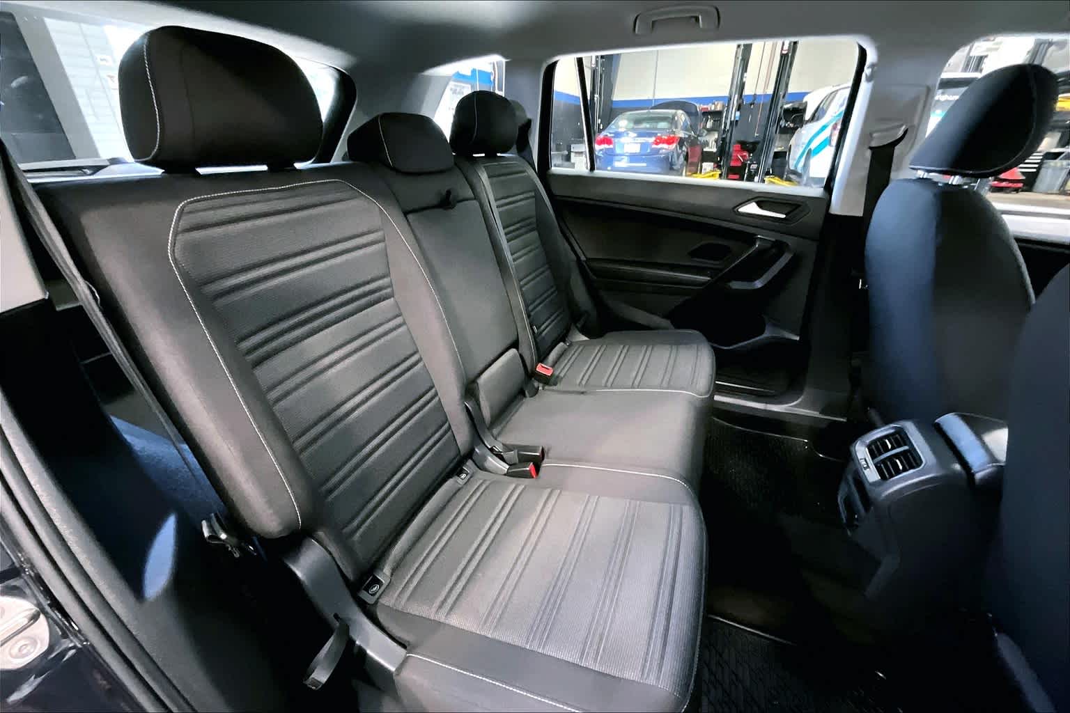 2022 Volkswagen Tiguan S - Photo 16
