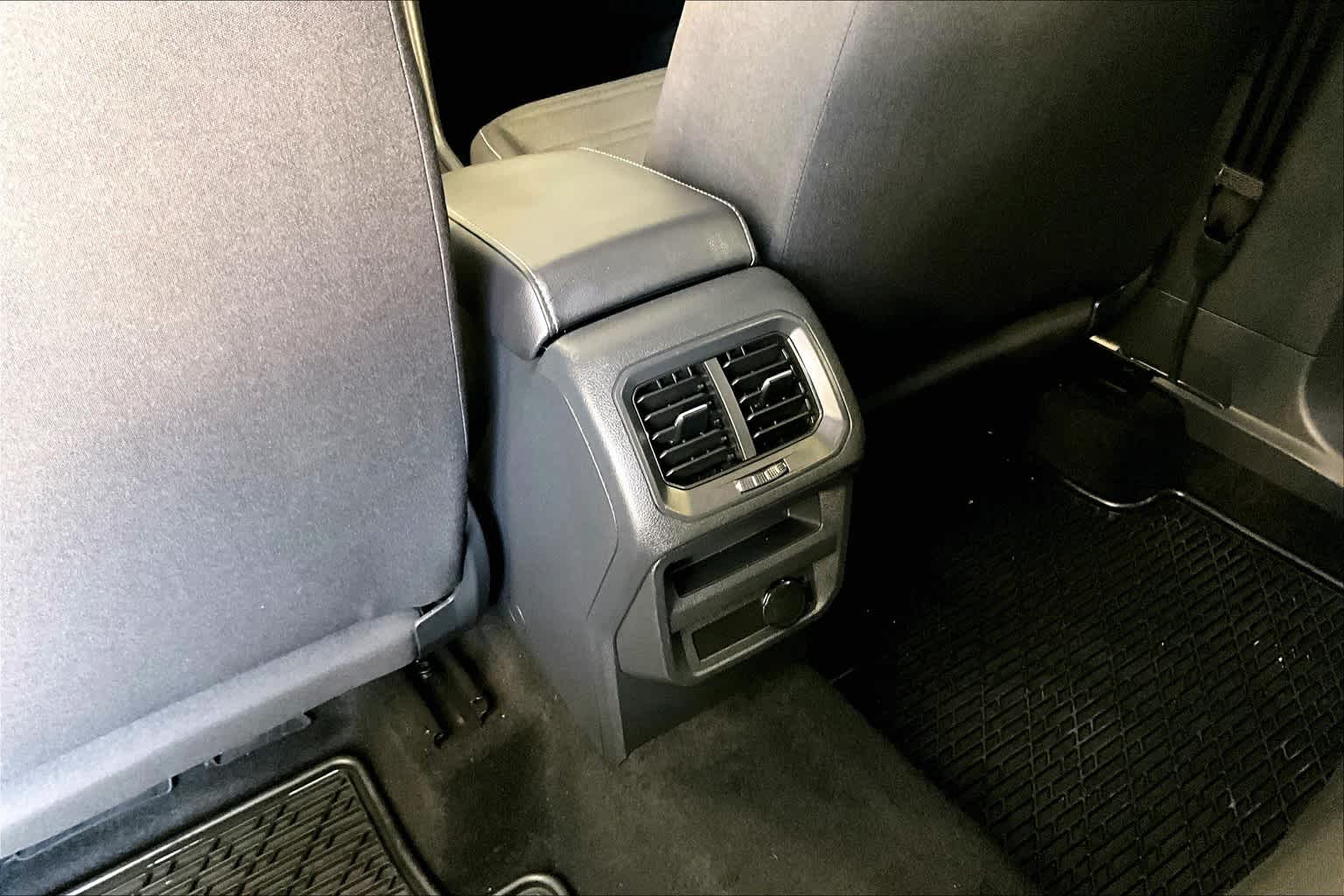 2022 Volkswagen Tiguan S - Photo 28