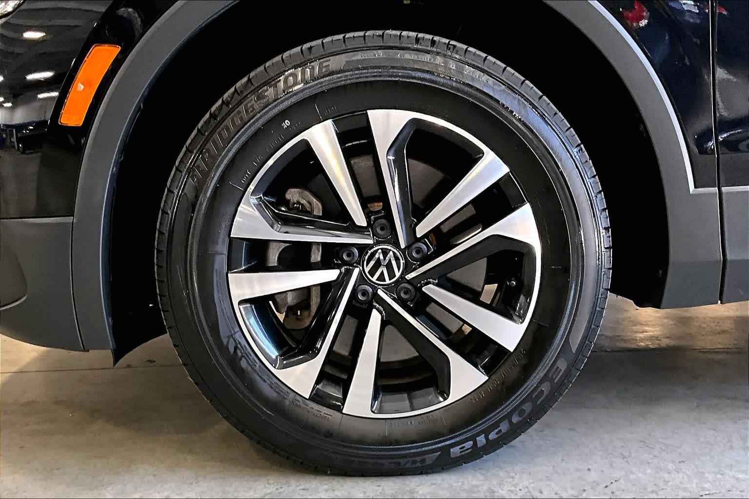 2022 Volkswagen Tiguan S - Photo 7