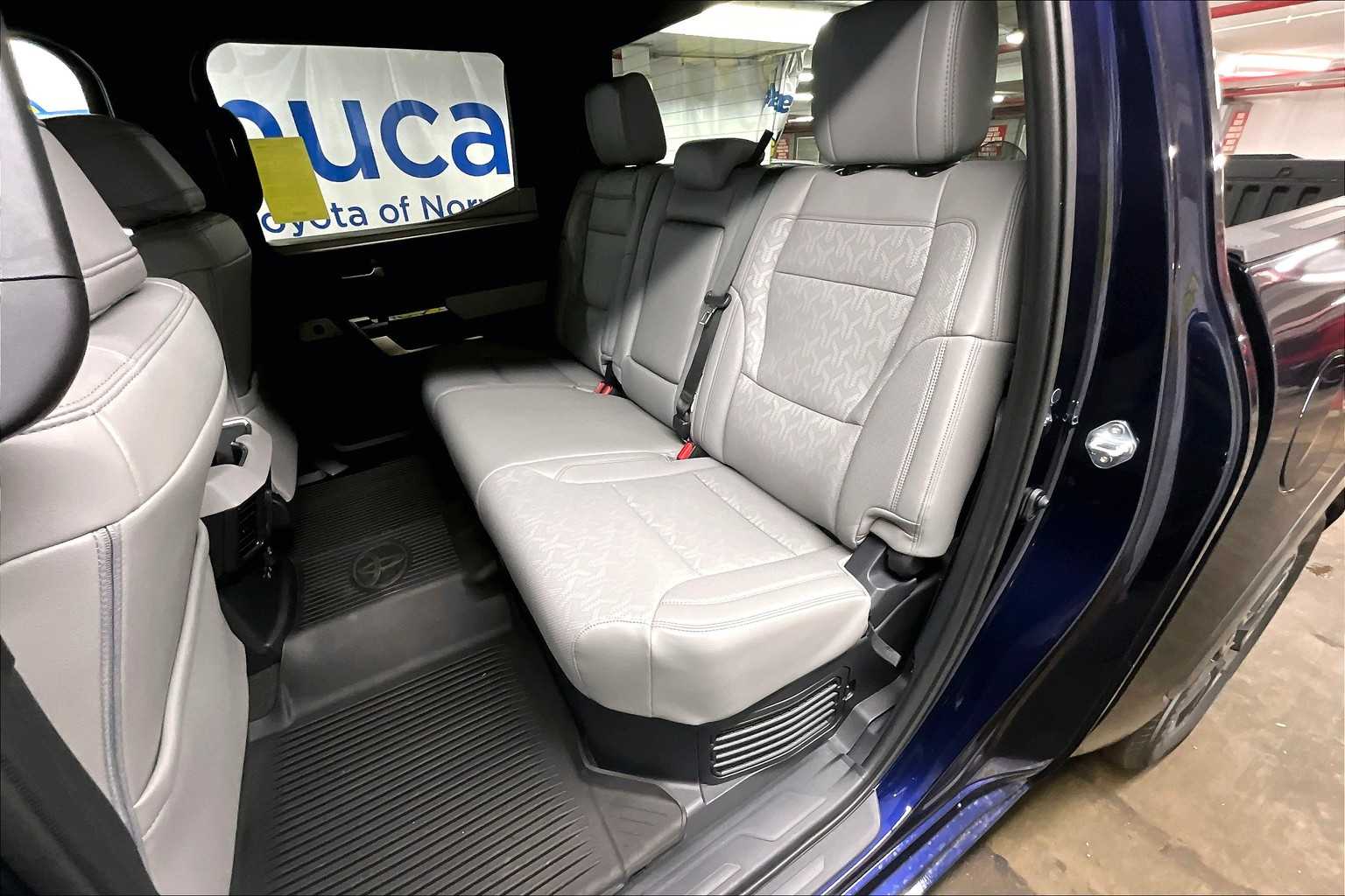 2025 Toyota Tundra Limited Hybrid - Photo 15