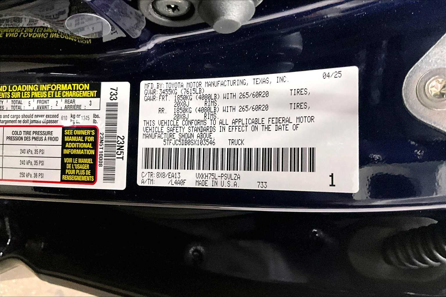 2025 Toyota Tundra Limited Hybrid - Photo 17