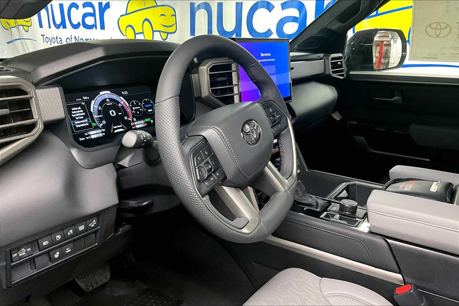 2025 Toyota Tundra Limited Hybrid - Photo 9
