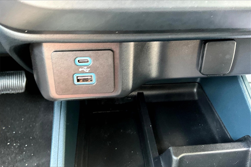 2024 Ford Maverick XL - Photo 27