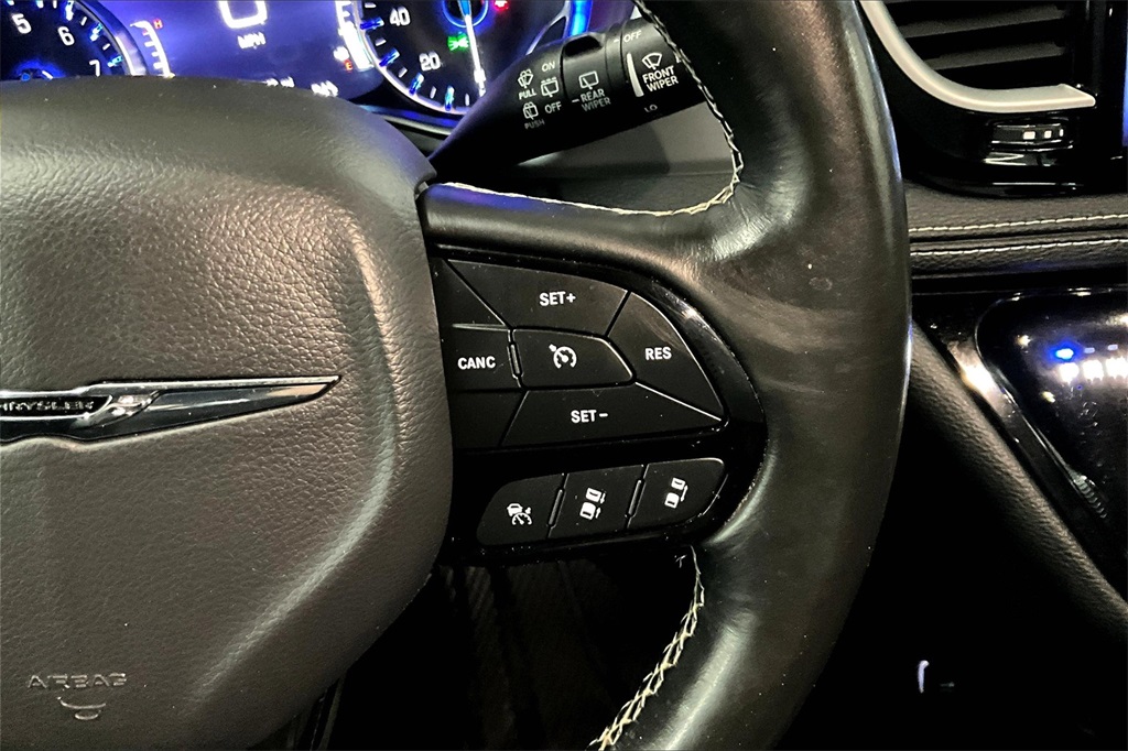 2021 Chrysler Pacifica Touring L - Photo 25