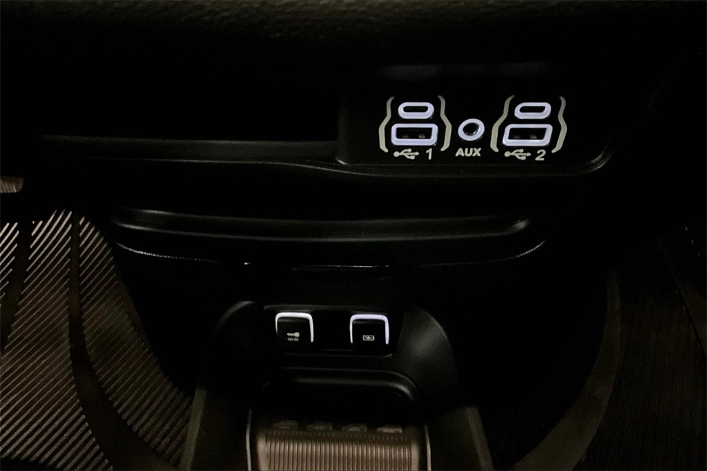 2021 Chrysler Pacifica Touring L - Photo 28