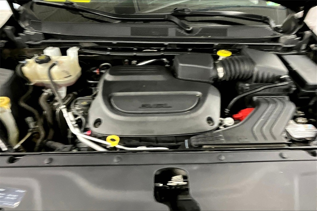 2021 Chrysler Pacifica Touring L - Photo 30