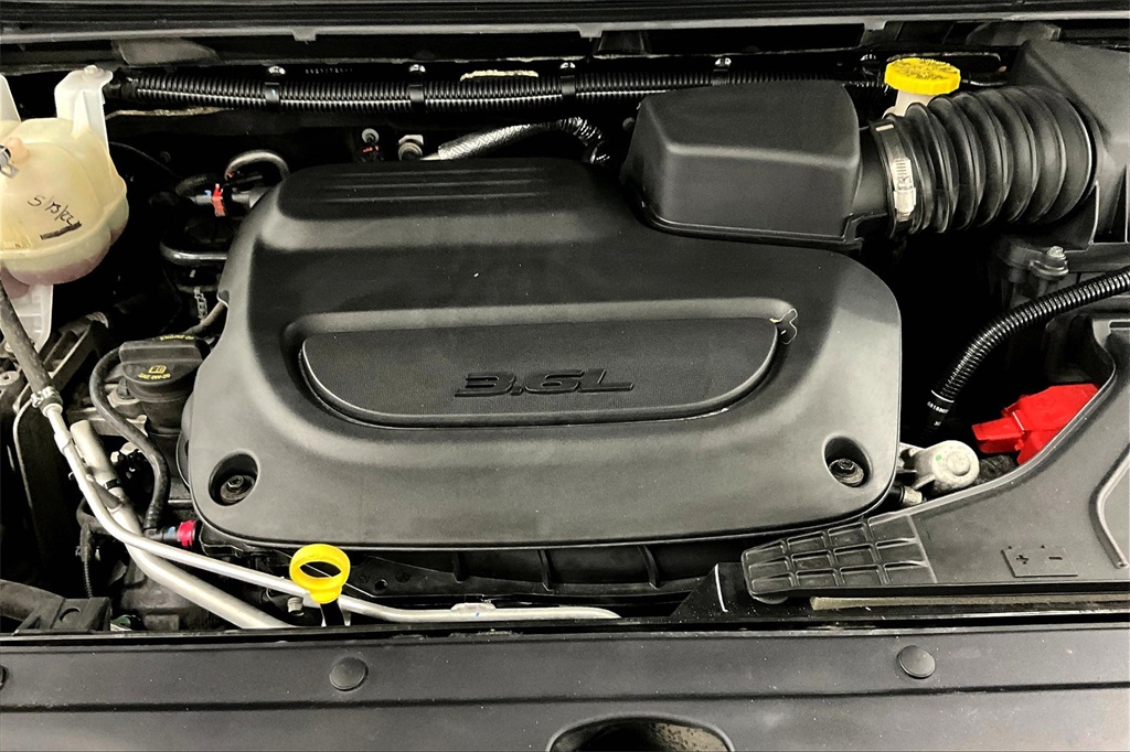 2021 Chrysler Pacifica Touring L - Photo 35