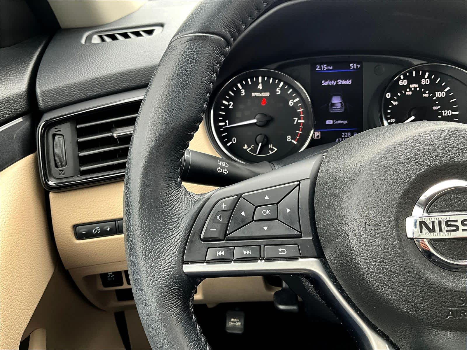 2018 Nissan Rogue SV - Photo 22