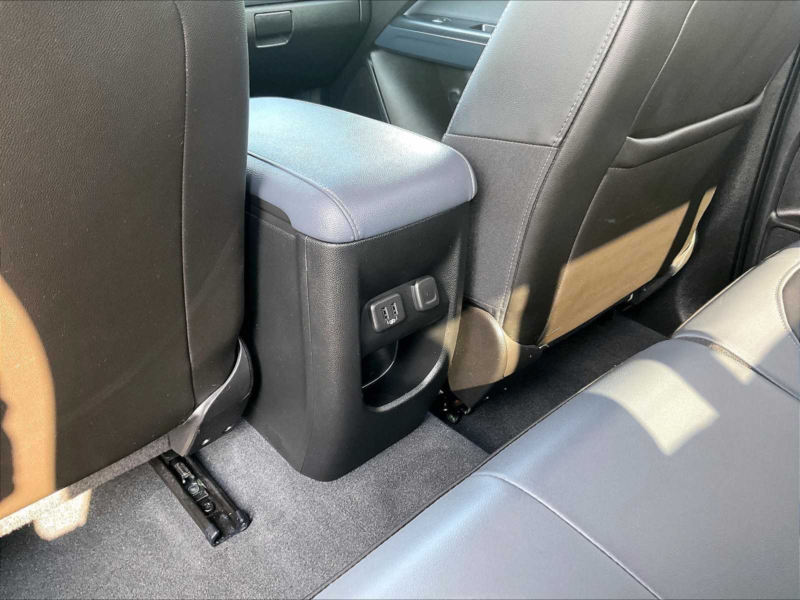 2021 Chevrolet Colorado 4WD Z71 - Photo 27