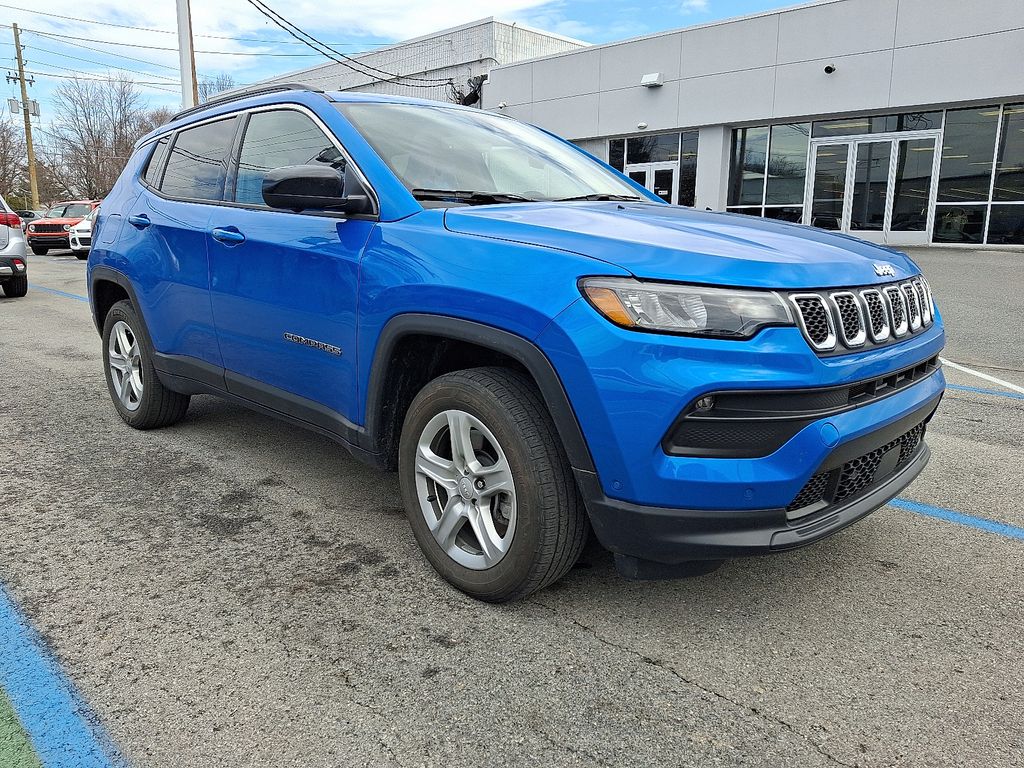 2023 Jeep Compass Latitude