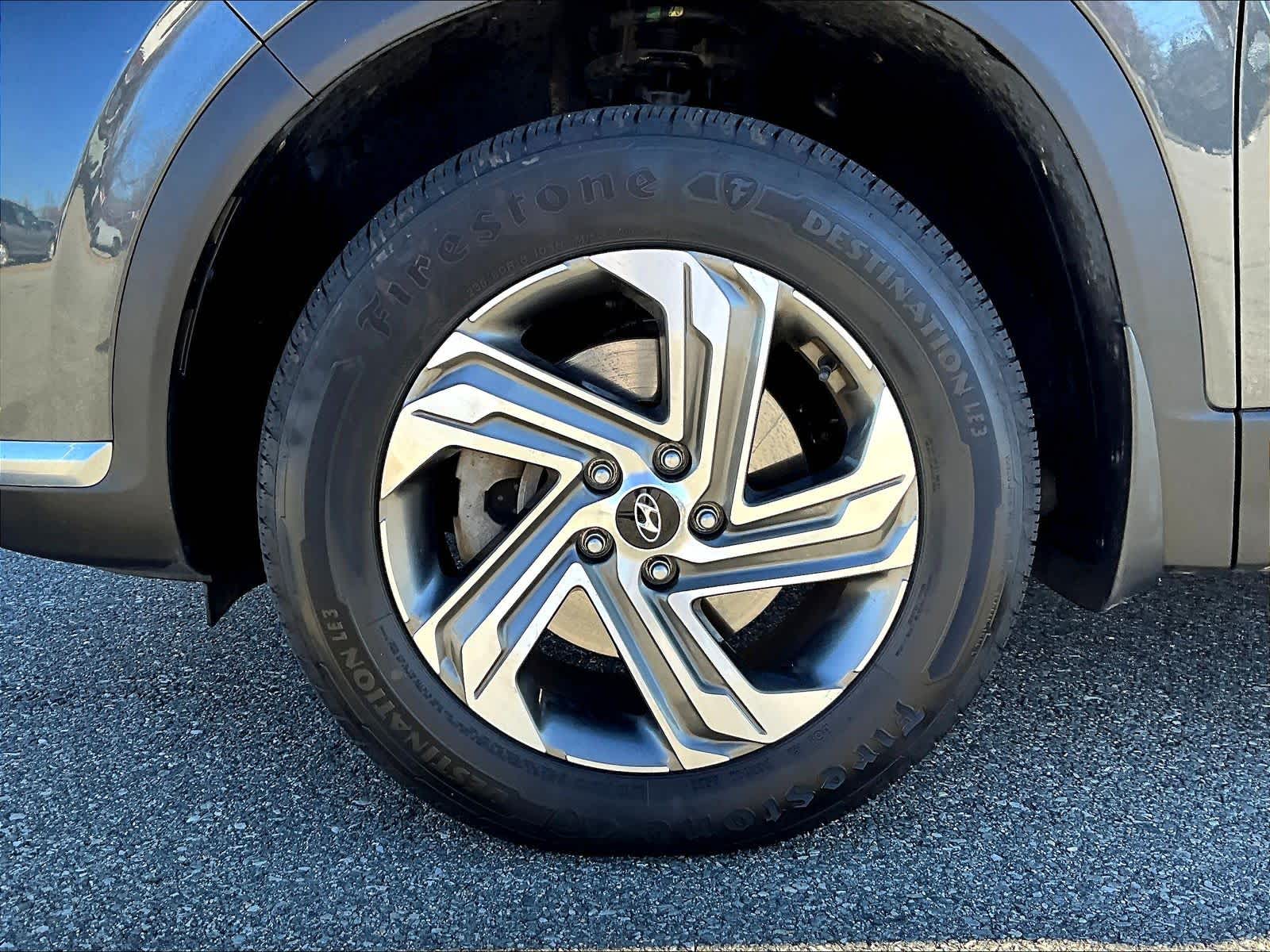 2021 Hyundai Santa Fe SEL - Photo 7